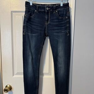 Women’s buckle jeans